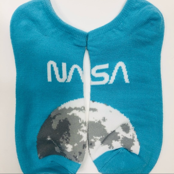 2 Pair NASA Footie Socks Sz. 4-10 NEW - Picture 2 of 8